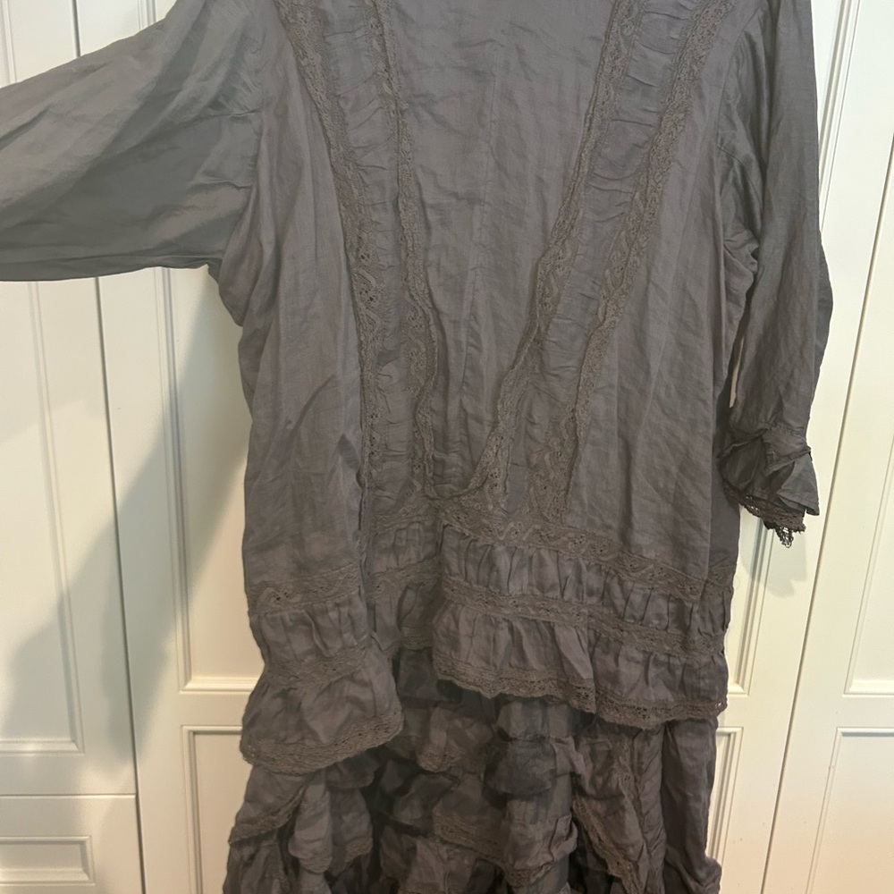 Magnolia Pearl Black Ruffled Dress - Picture 7 of 10